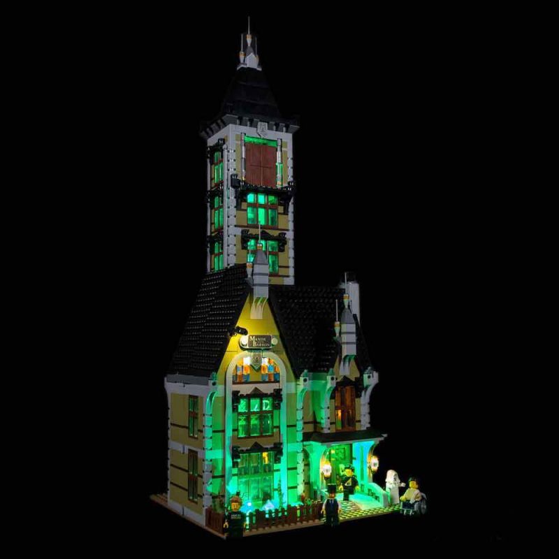 10273 LEGO Haunted House Front Clean Light My Bricks 2000x f012f7a8 2c34 45c0 a428 c6eca286ba1f